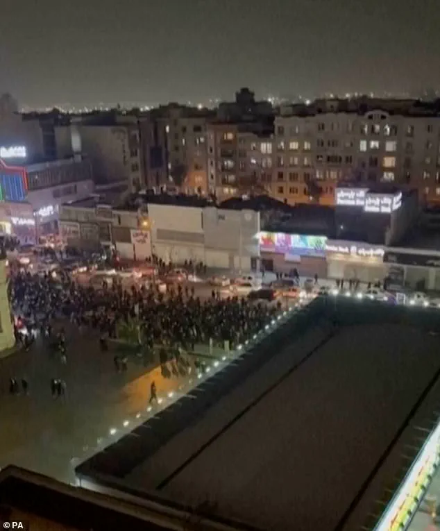 Escalating Protests and Crackdown: Iranian Demonstrators Defy Internet Blackout as Death Toll Rises