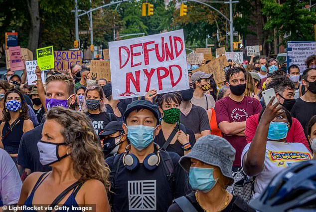 Democrats at a Crossroads: Axelrod Warns of 'Abolish ICE' Push as Party Faces Crisis in Post-Trump Era