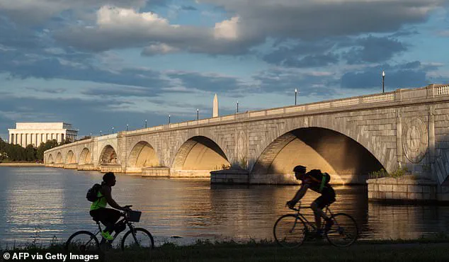 Insiders Reveal: Trump's Triumphal Arch to Soar to 250 Feet, Surpassing Iconic Landmarks