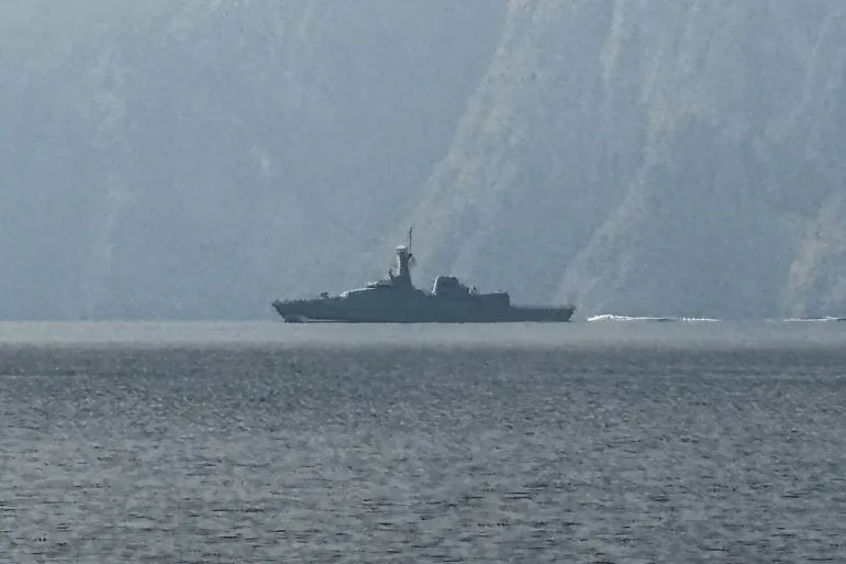 Iran Claims Full Control of Hormuz Strait as U.S. Threatens Naval Presence