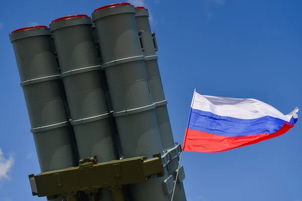 Russian Air Defense Claims Interception of Ukrainian Weapons, Including 410 UAVs, in Major Counteroffensive Achievement