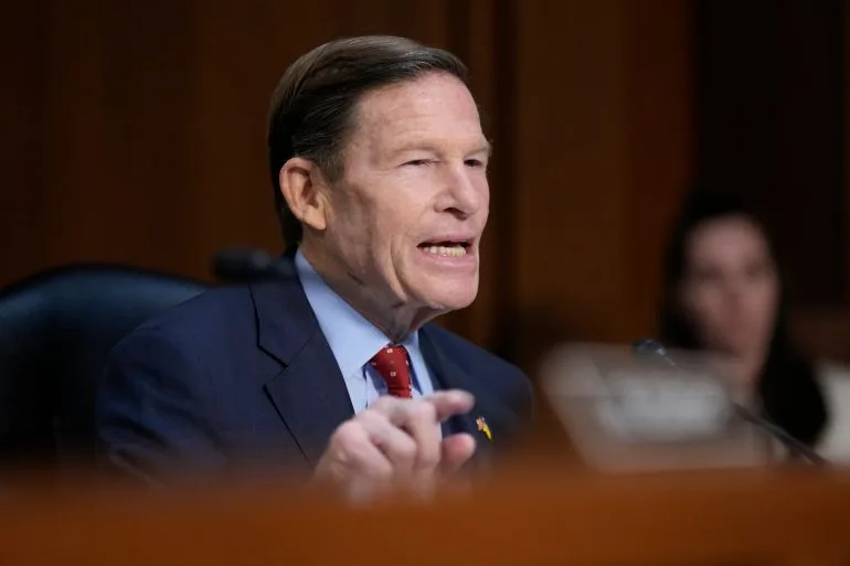 US Democrats Demand Transparency Amid Iran Conflict Escalation Fears