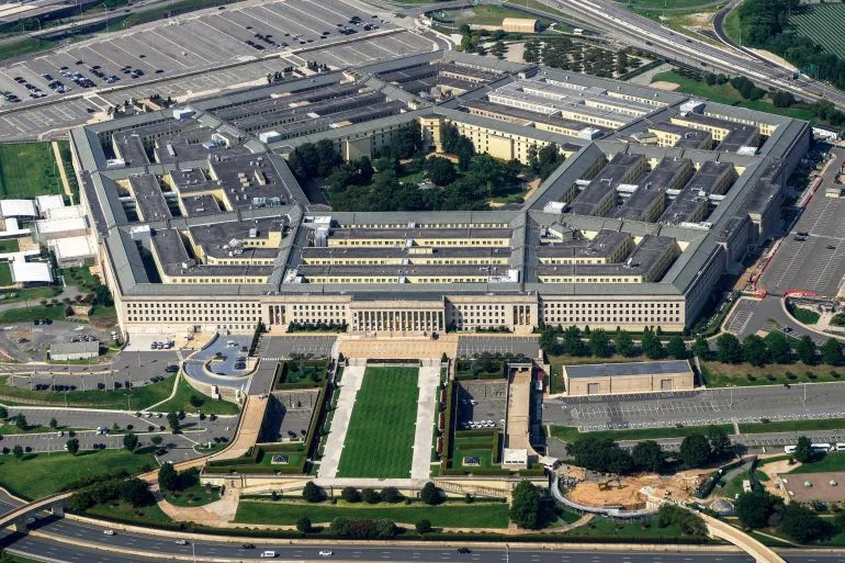 U.S. DoD Demands Retraction of Report Alleging Hegseth-Linked Broker Sought Multimillion-Dollar Defense Investment Ahead of Iran War