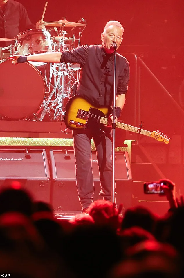 Bruce Springsteen Unleashes Fiery Critique of Trump's Administration During Land of Hope and Dreams Tour in Minneapolis