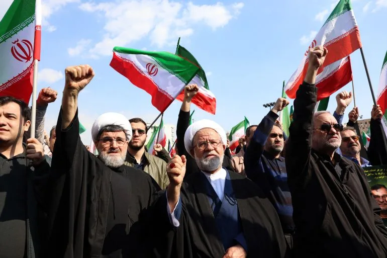 Iran Marks 1979 Revolution Anniversary Amid U.S., Israeli Airstrikes, Raising Symbolic Flag of Resilience