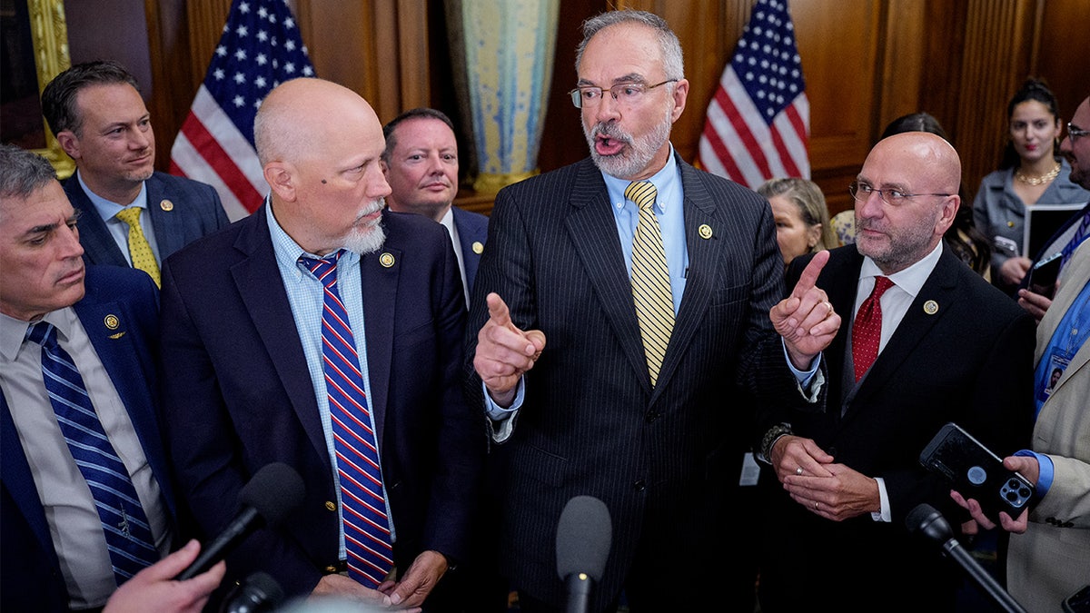 House Republicans reject GOP-only DHS funding plan and call for broader solution.